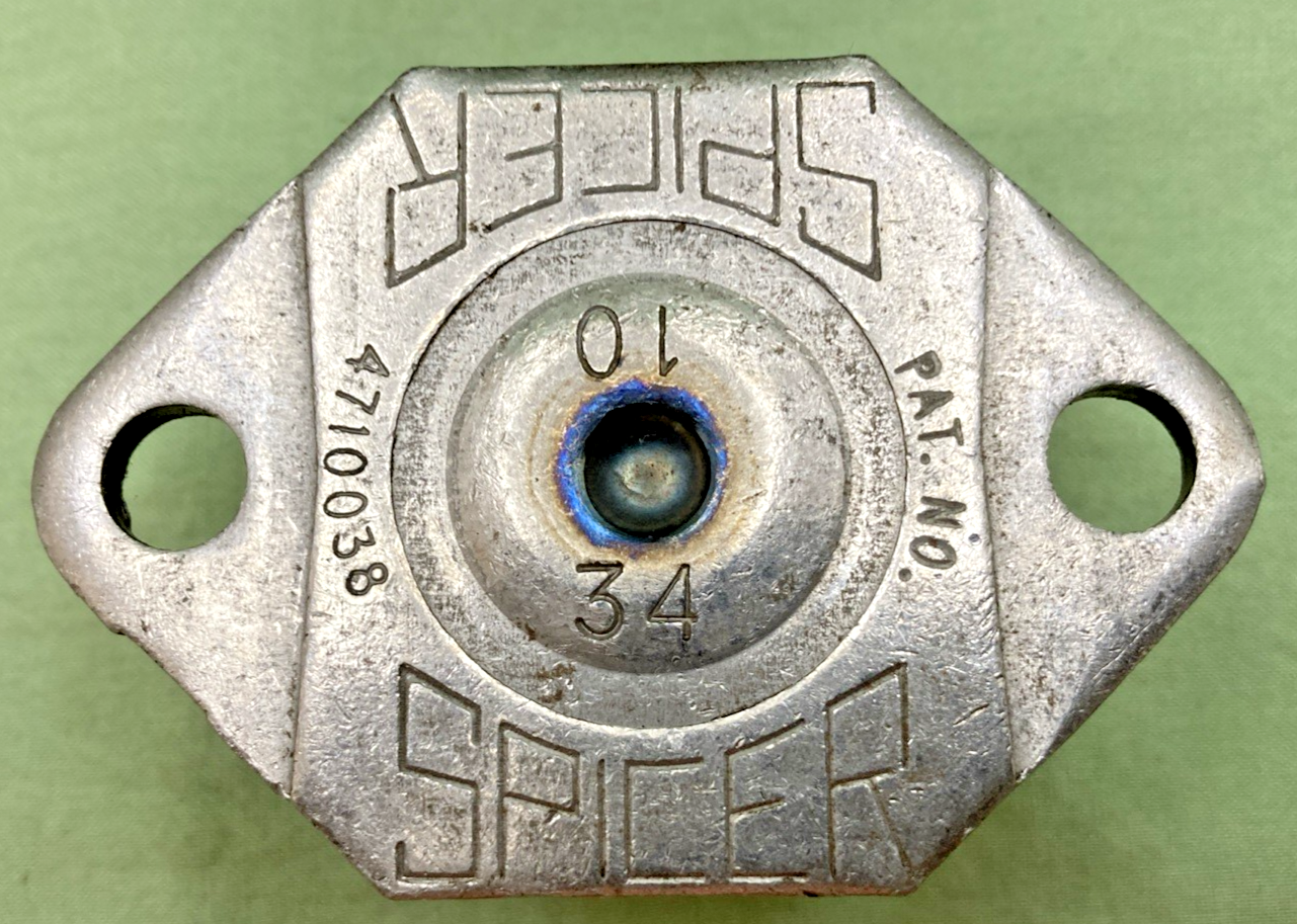 NEW SPICER 5-674X UNILVERSAL JOINT GREASEABLE, 1610 Series, INCOMPLETE SET