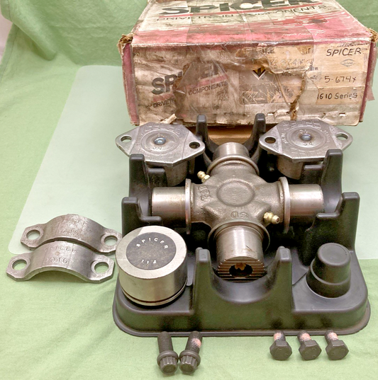 NEW SPICER 5-674X UNILVERSAL JOINT GREASEABLE, 1610 Series, INCOMPLETE SET