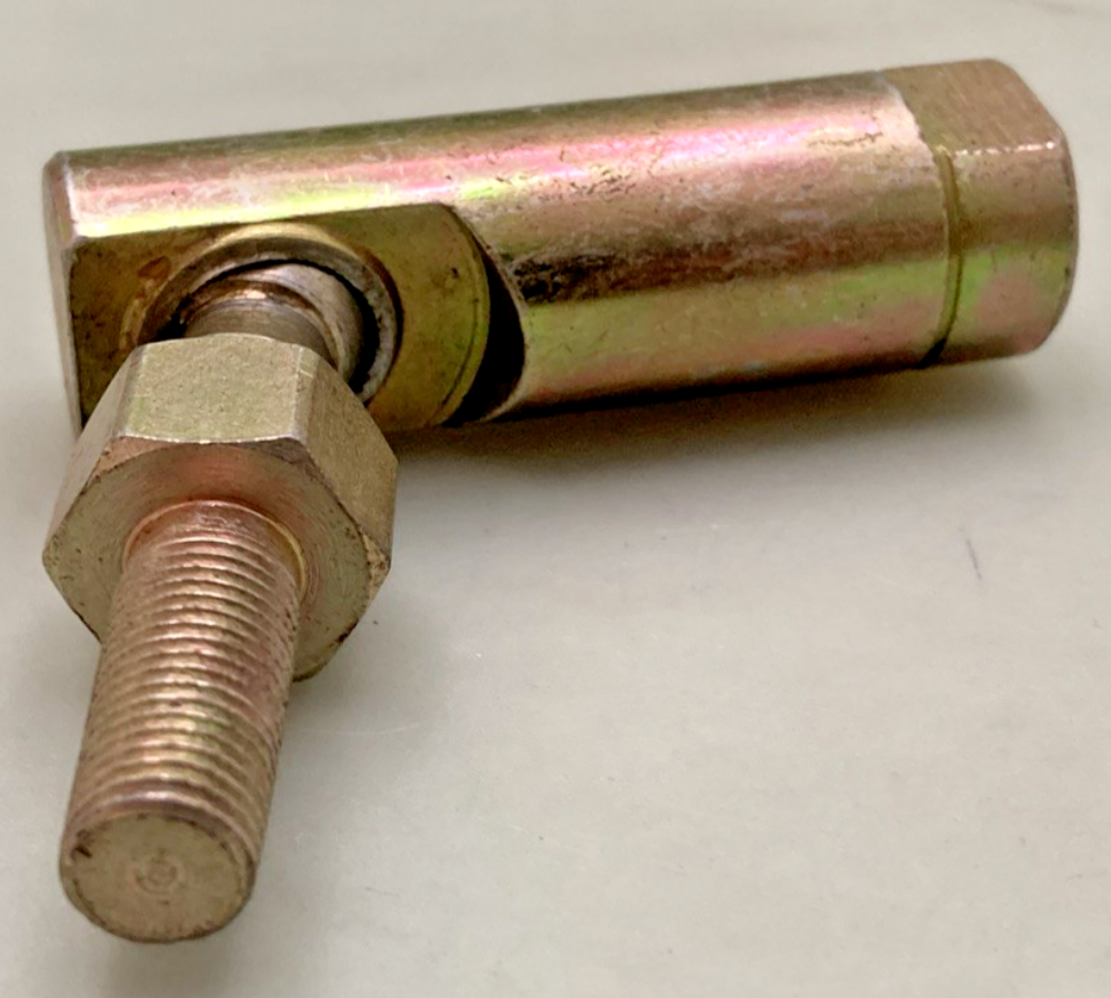 NEW GENUINE JOHN DEERE AH76556 BALL JOINT