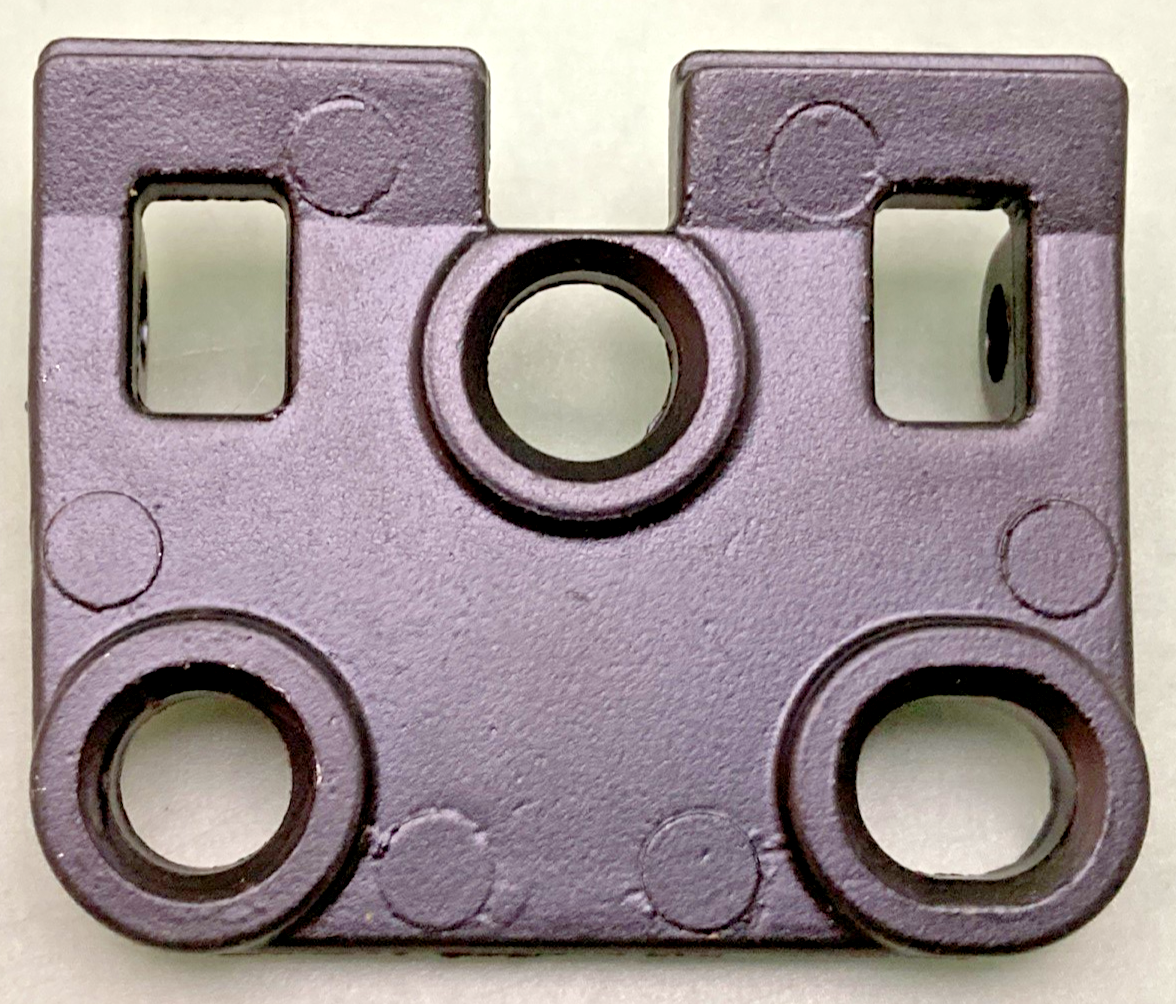 NEW REPLACES MERCURY 15432 RETAINER, BRACKET