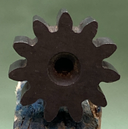 NEW GENUINE MERCURY QUICKSILVER 43-22420 Output Gear & Shaft