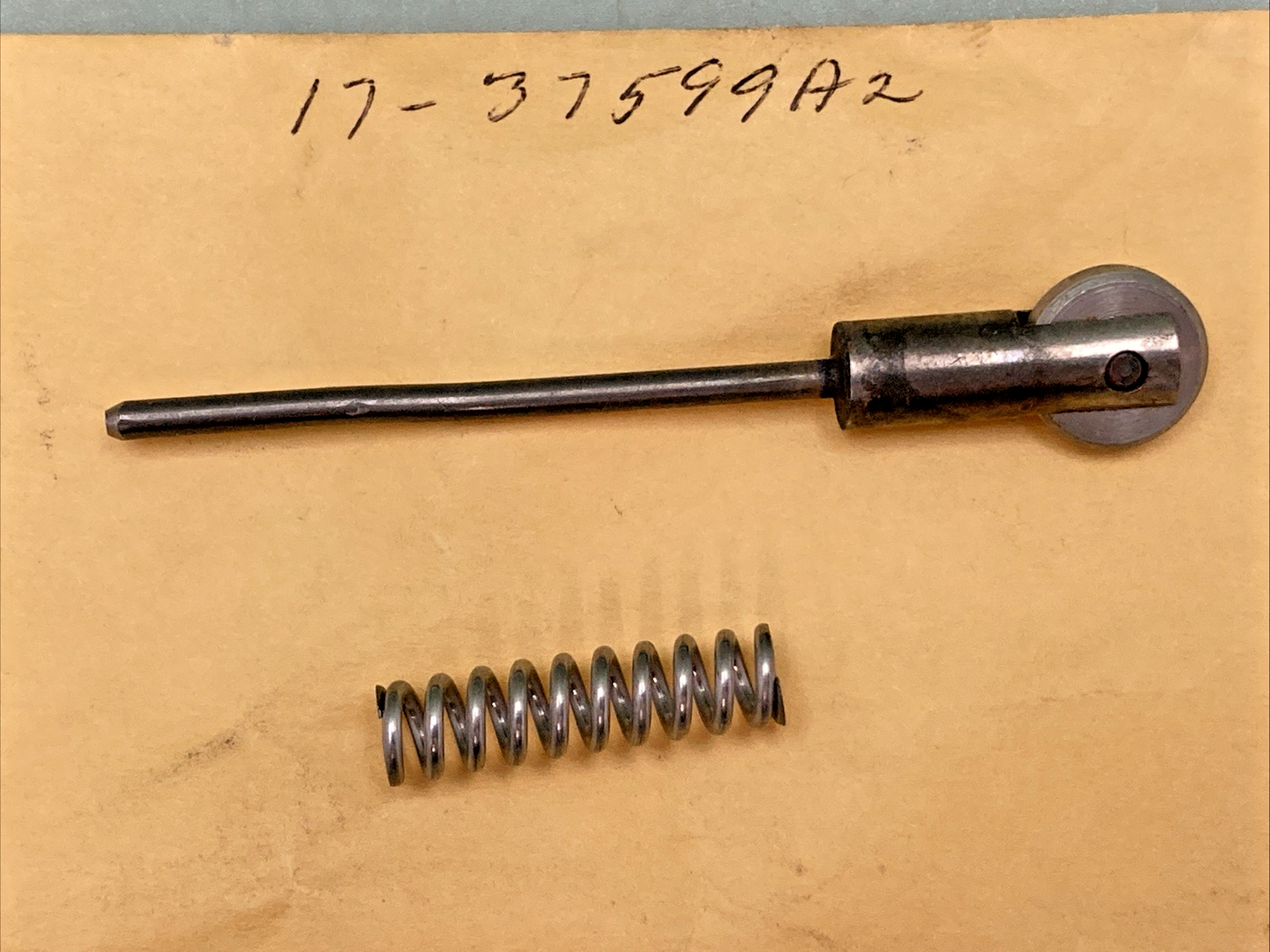 NEW REPLACES MERCURY 17-37599A2 Pin Wheel & Spring
