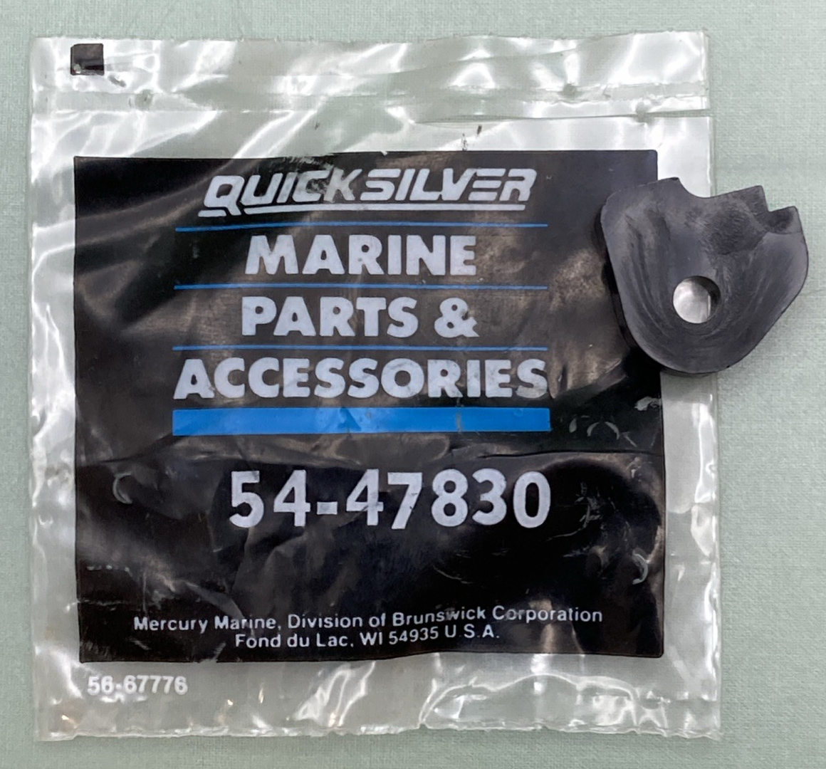 NEW GENUINE MERCURY QUICKSILVER 54-47830 Clamp