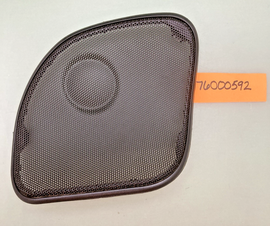NEW REPLACES HARLEY DAVIDSON 76000593 SPEAKER GRILLE RIGHT