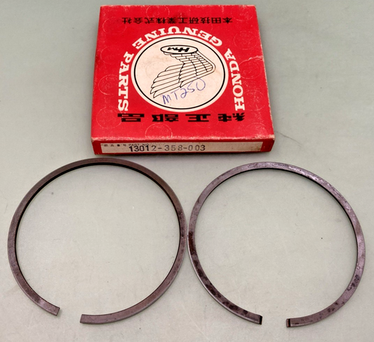 NEW GENUINE HONDA 13012-358-003 OVERSIZE PISTON RING SET .25