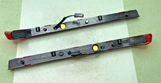 NEW GENUINE HARLEY DAVIDSON 4482 01 4481 01 SIDE RUNNING LIGHT SET R AND L