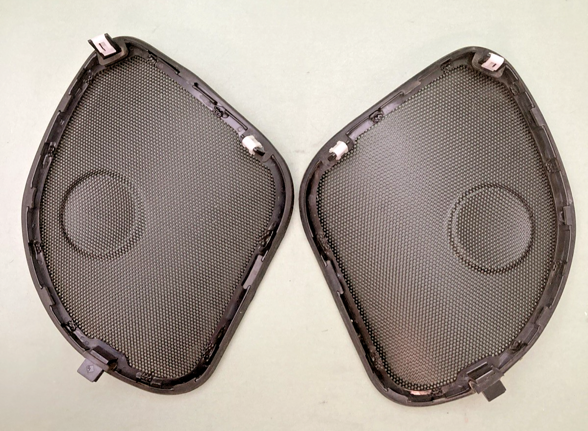 NEW REPLACES Rockford Fosgate HD44504 HD Road Glide Fairing Speaker Grill SET