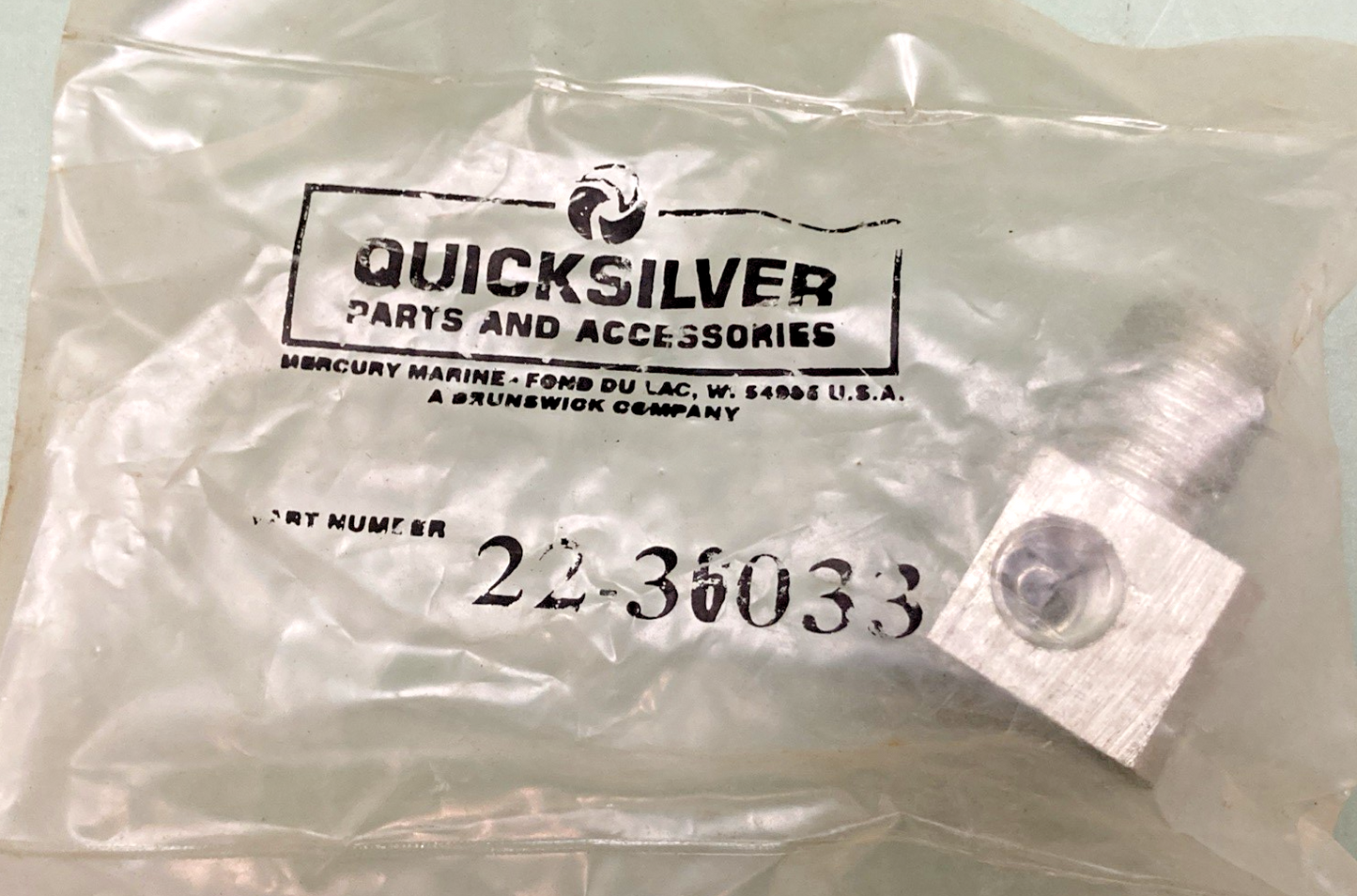 NEW GENUINE MERCURY 22-36033 POWER TRIM CONNECTOR