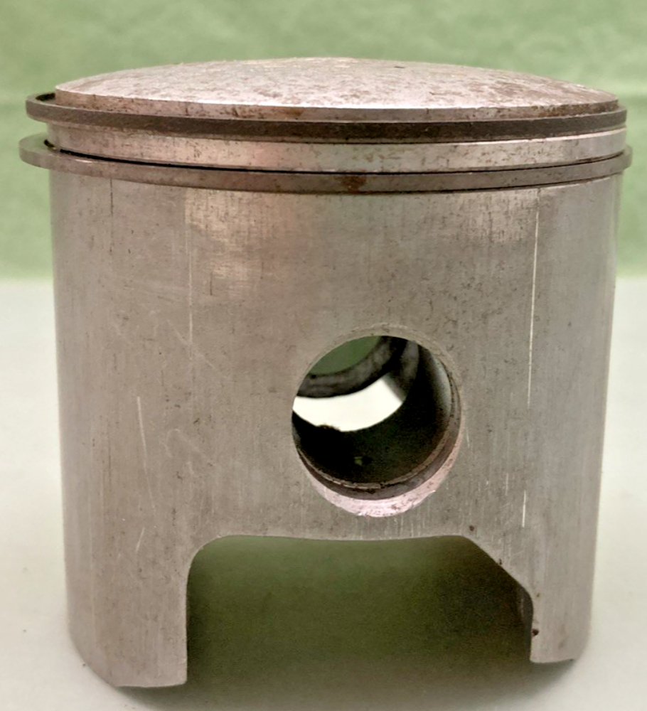 WISECO 331PS STANDARD BORE PISTON AND PISTON RINGS, HONDA 1973-1974 MT/CR250