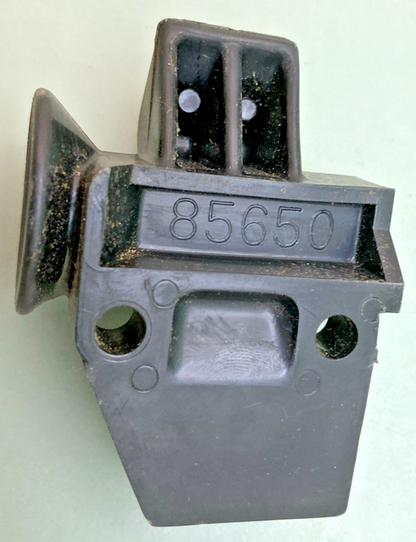 NEW GENUINE MERCURY QUICKSILVER 86386A BRACKET ASSEY, NLA