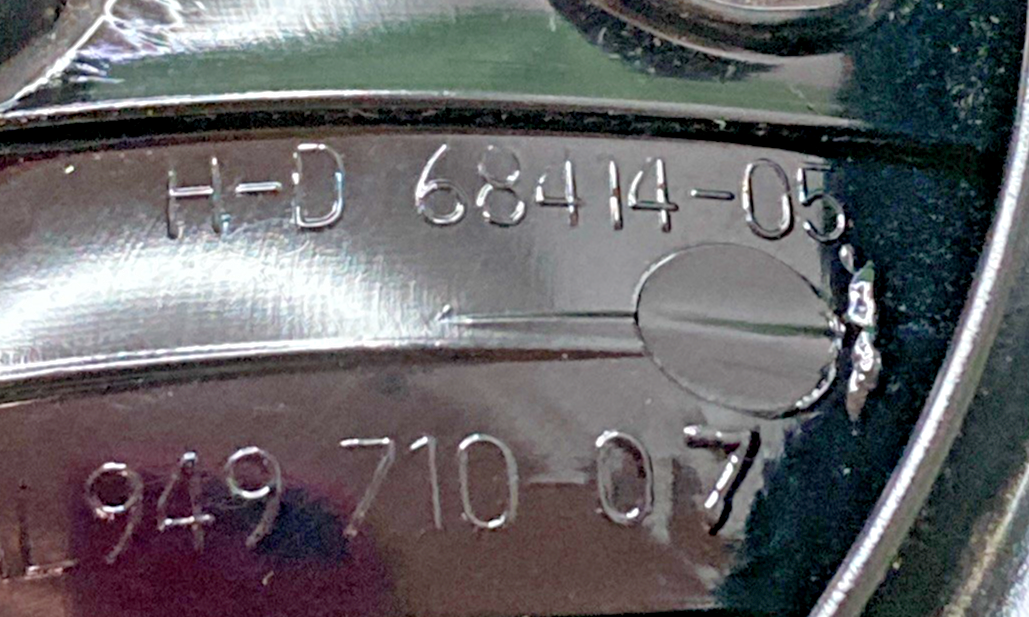 NEW GENUINE HARLEY DAVIDSON 68414-05 FOG LIGHT LAMP SET