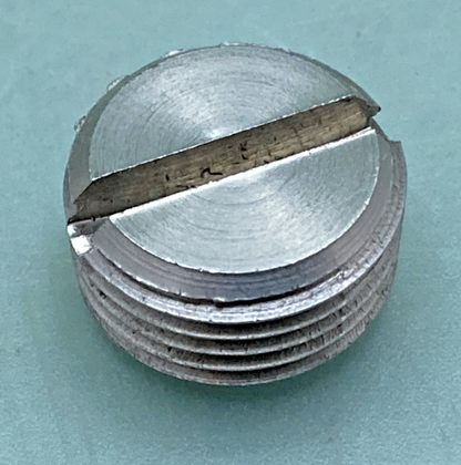 QTY 5 NEW GENUINE MERCURY 22-31704 PLUG