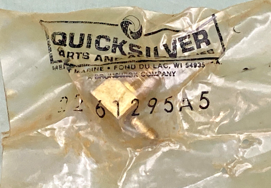 NEW GENUINE MERCURY 22-61295A5 ELBOW