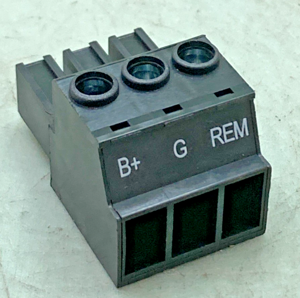 NEW REPLACES Rockford Fosgate 1040-60814-01 AMP POWER PLUG TYPE-3
