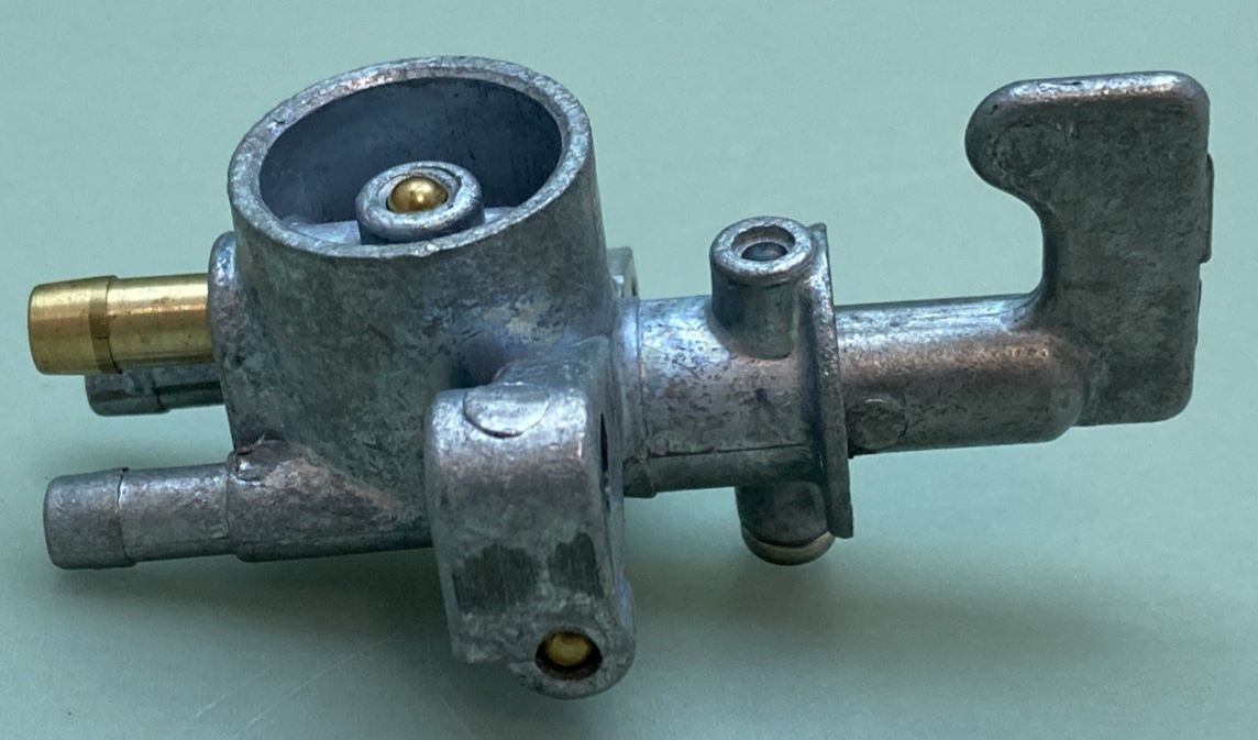 NEW GENUINE SUZUKI 44300-24471 Cock Assembly, Fuel