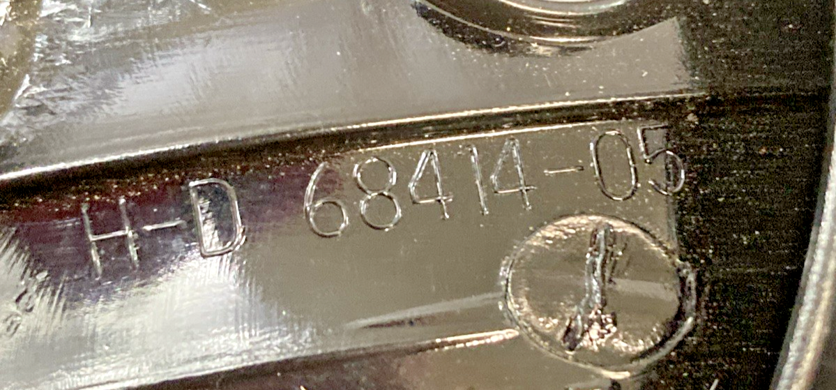 NEW GENUINE HARLEY DAVIDSON 68414-05 FOG LIGHT ASSEMBLY