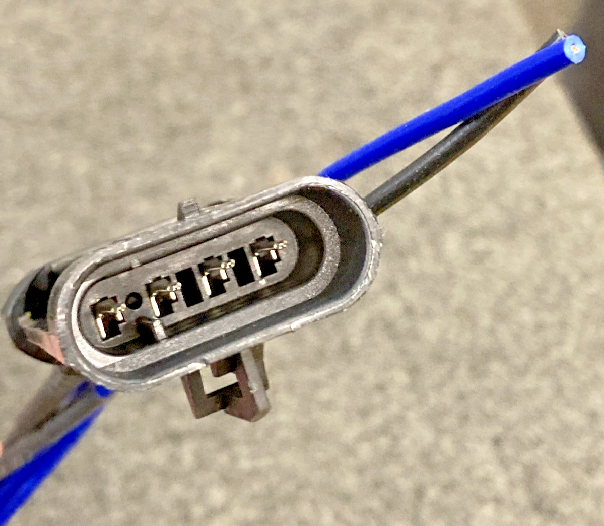 NEW GENUINE HARLEY DAVIDSON 68414-05 FOG LIGHT ASSEMBLY