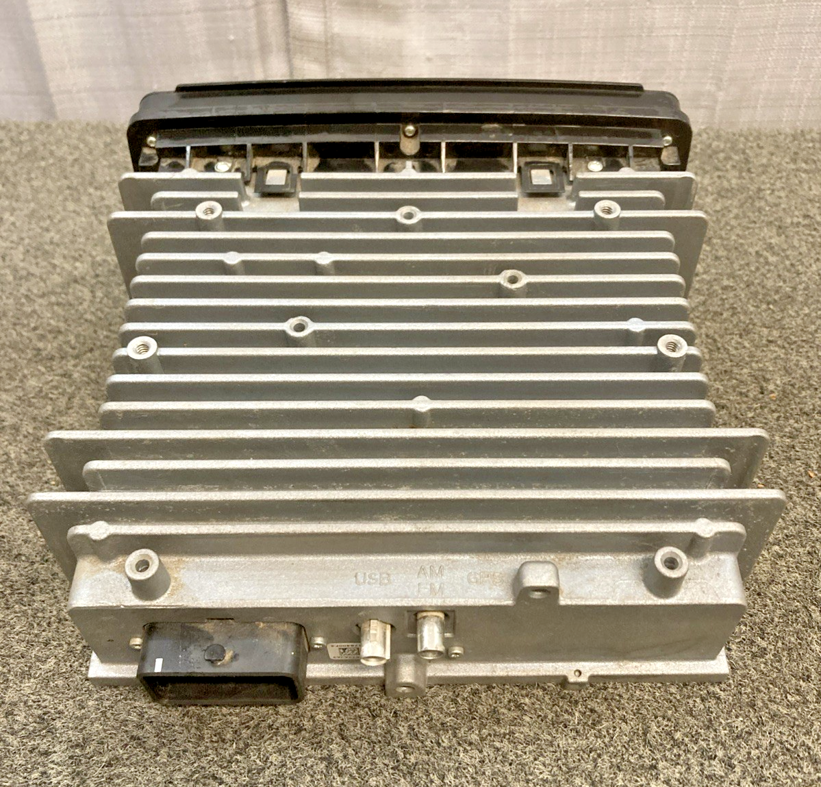 GENUINE HARLEY DAVIDSON 76000075 HARMAN Radio Stereo Boom Box 4.3 TOURING