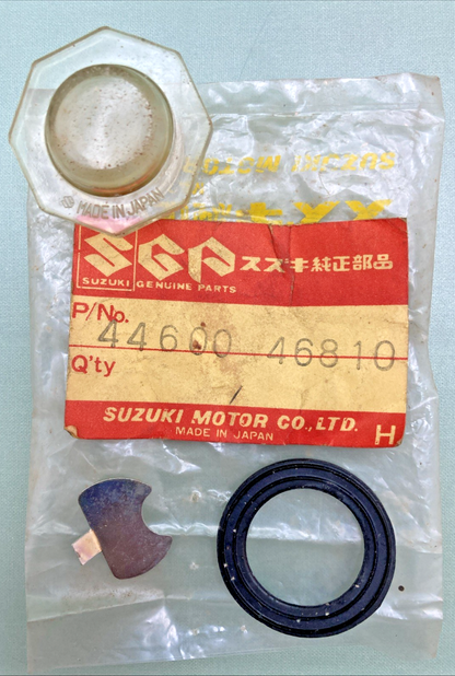 NEW GENUINE SUZUKI 44600-46810 Oil Inspection Lens Set