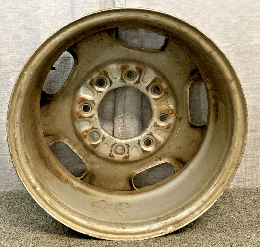 ACCURIDE 560-08095 17" 17x7.5 8 LUG STEEL WHEEL RIM (SILVER) 2015 CHEVY/GMC