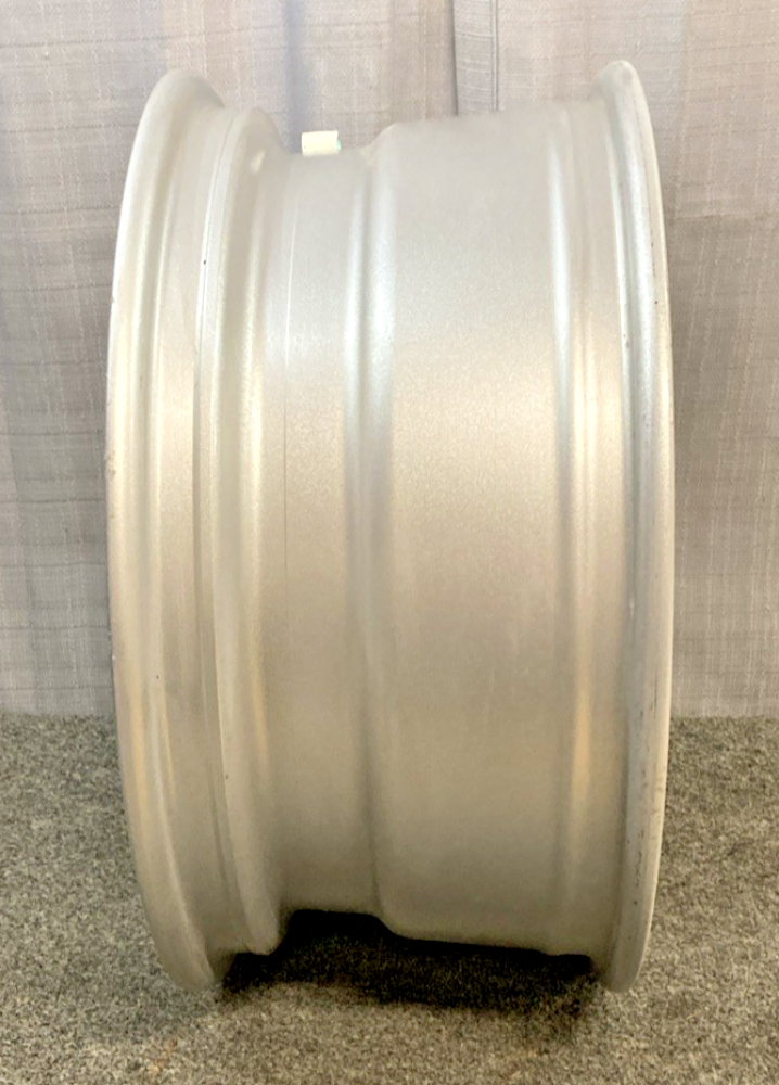 JEEP 1AH78TRMAB 17" 17x7.5 5 LUG WHEEL RIM (SILVER)