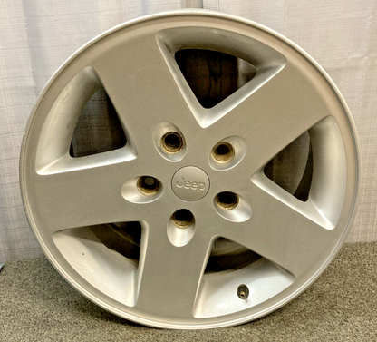 JEEP 1AH78TRMAB 17" 17x7.5 5 LUG WHEEL RIM (SILVER)