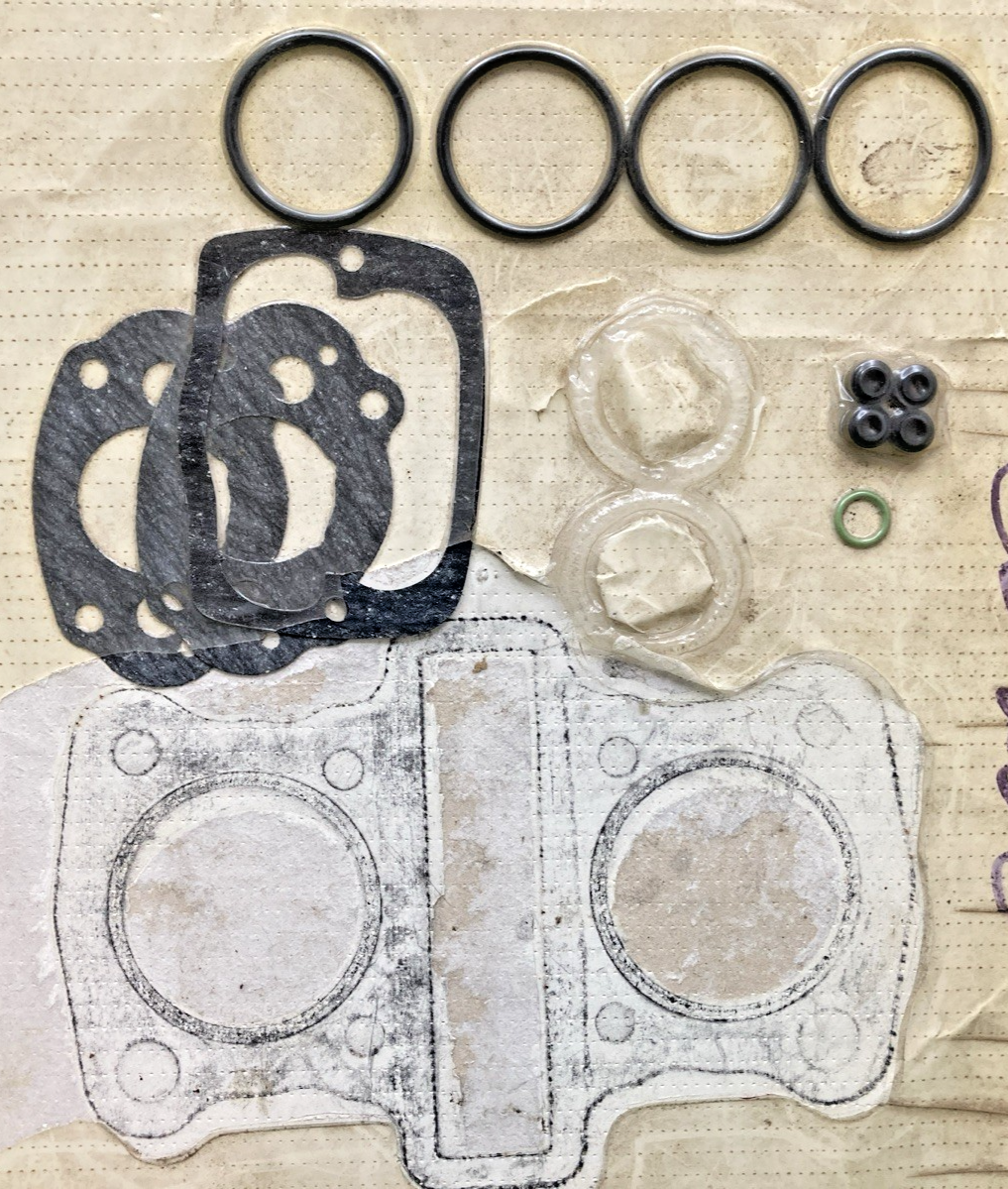 NEW GENUINE NE 06110-354-000 GASKET SET