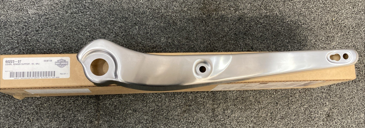 NEW GENUINE HARLEY DAVIDSON 60223-07 Cover, Fender Support, RH, BRU