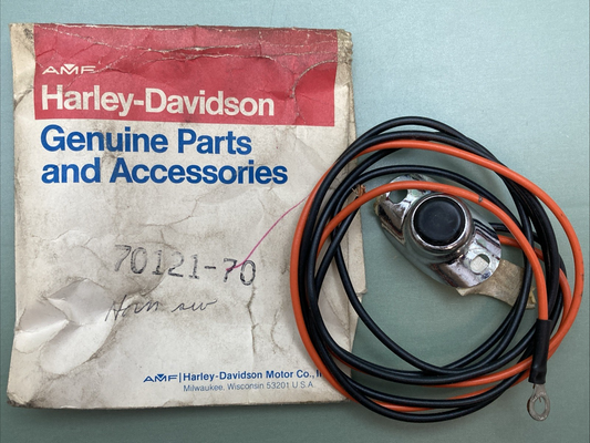 NEW GENUINE HARLEY DAVIDSON 70121-70 Button Switch - Horn