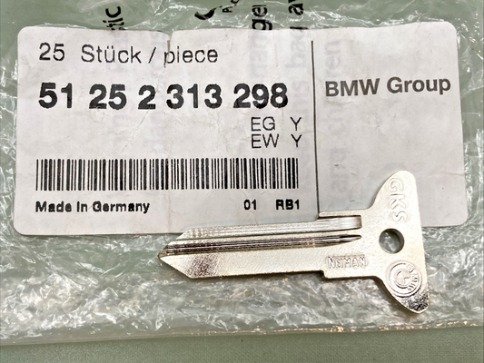 NEW GENUINE BMW 51252313298 Key (Blank)