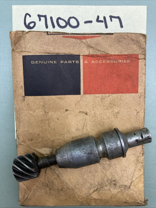 GENUINE HARLEY DAVIDSON 67100-47 Drive gear & shaft