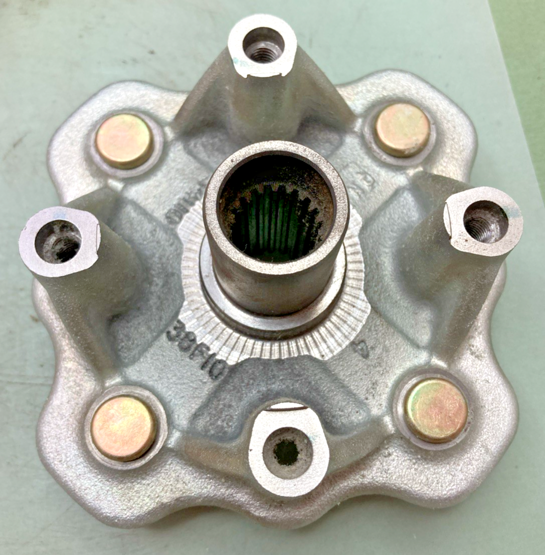 NEW GENUINE SUZUKI 54110-38F11 FRONT WHEEL HUB