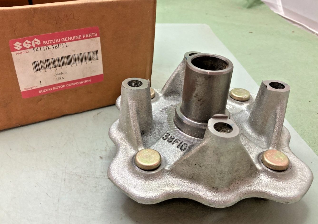 NEW GENUINE SUZUKI 54110-38F11 FRONT WHEEL HUB
