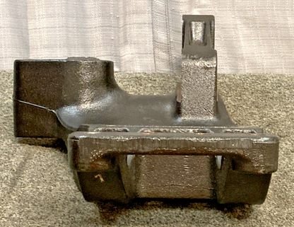 NEW GENUINE FREIGHTLINER A16-21197-009 SPRING HANGER BRACKET ASSEMBLY RH