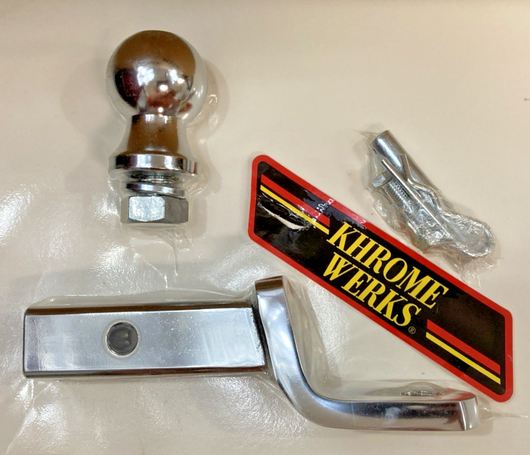 NEW GENUINE KHROME WERKS 3902-0067 RECEIVER TRAILER HITCH BLACK, W/OUT REAR RAIL