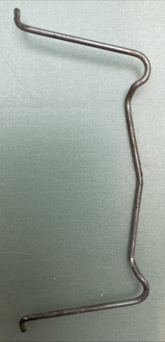 NEW REPLACES HARLEY DAVIDSON 67780-60 Bottom spring, headlamp door