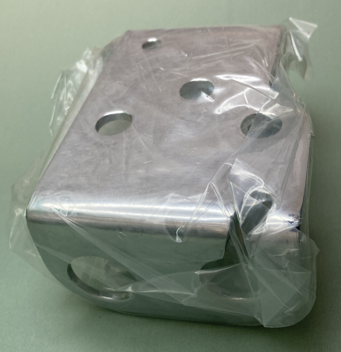 NEW GENUINE HARLEY DAVIDSON 69126-92 Carburetor Choke Cable Mount, Chrome