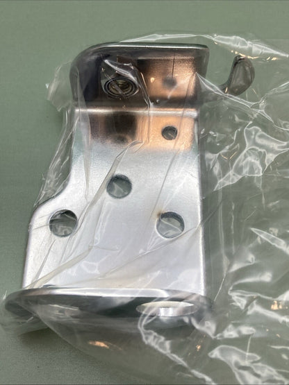 NEW GENUINE HARLEY DAVIDSON 69126-92 Carburetor Choke Cable Mount, Chrome