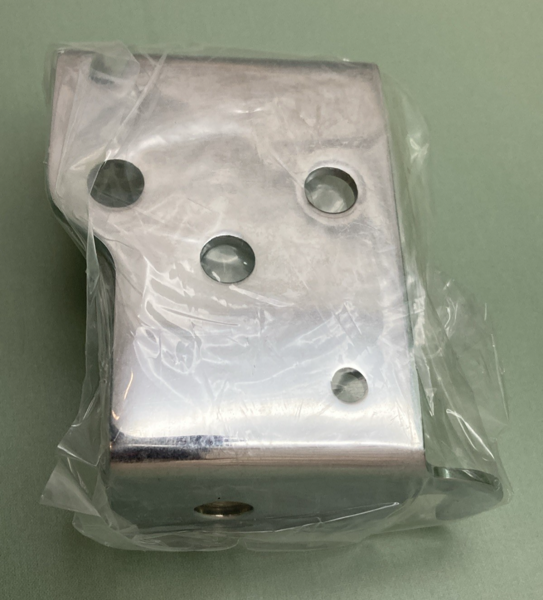 NEW GENUINE HARLEY DAVIDSON 69126-92 Carburetor Choke Cable Mount, Chrome