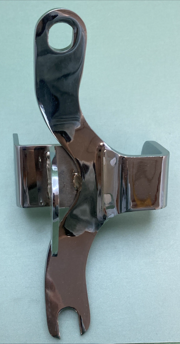 NEW REPLACES HARLEY DAVIDSON 69018-73TA Engine mounting bracket