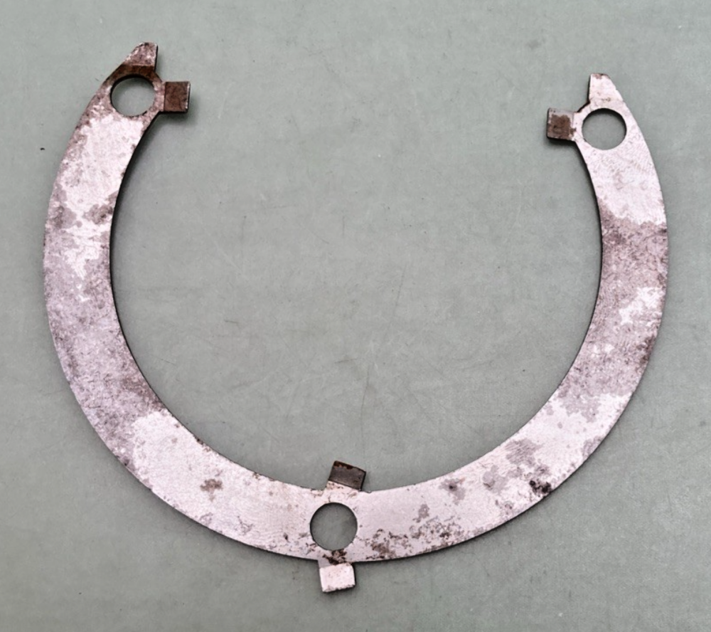 NEW GENUINE HARLEY DAVIDSON 31479-65 INNER PRIMARY LOCK TAB