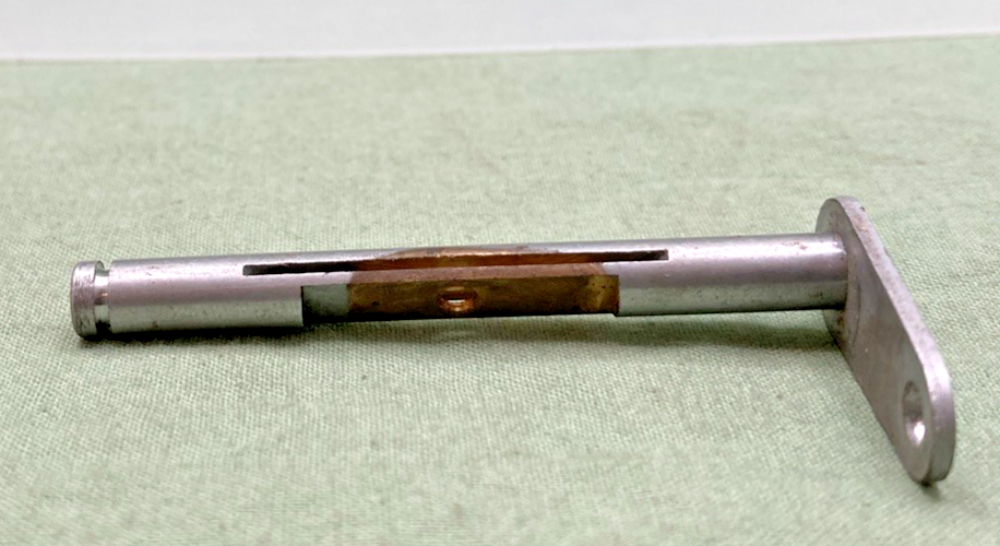 NEW GENUINE HARLEY DAVIDSON 27672-59 CARB CHOKE SHAFT AND LEVER