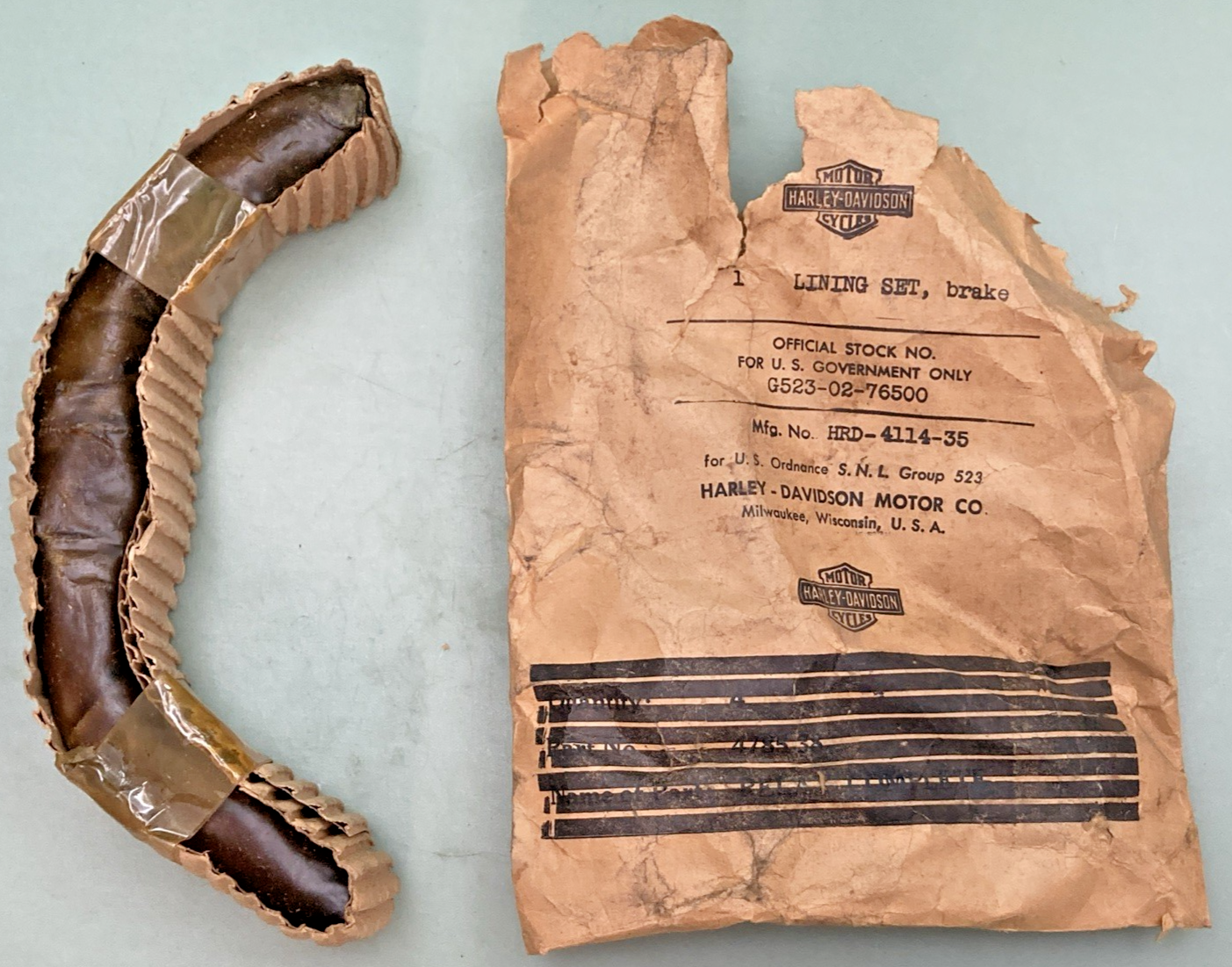 NEW GENUINE HARLEY-DAVIDSON 4114-35 BRAKE LINING SET