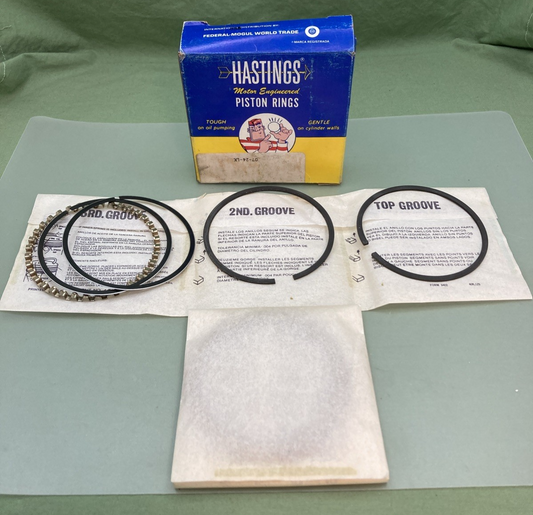 NEW GENUINE HASTINGS 2M7003010 PISTON RING SET 2 CYL