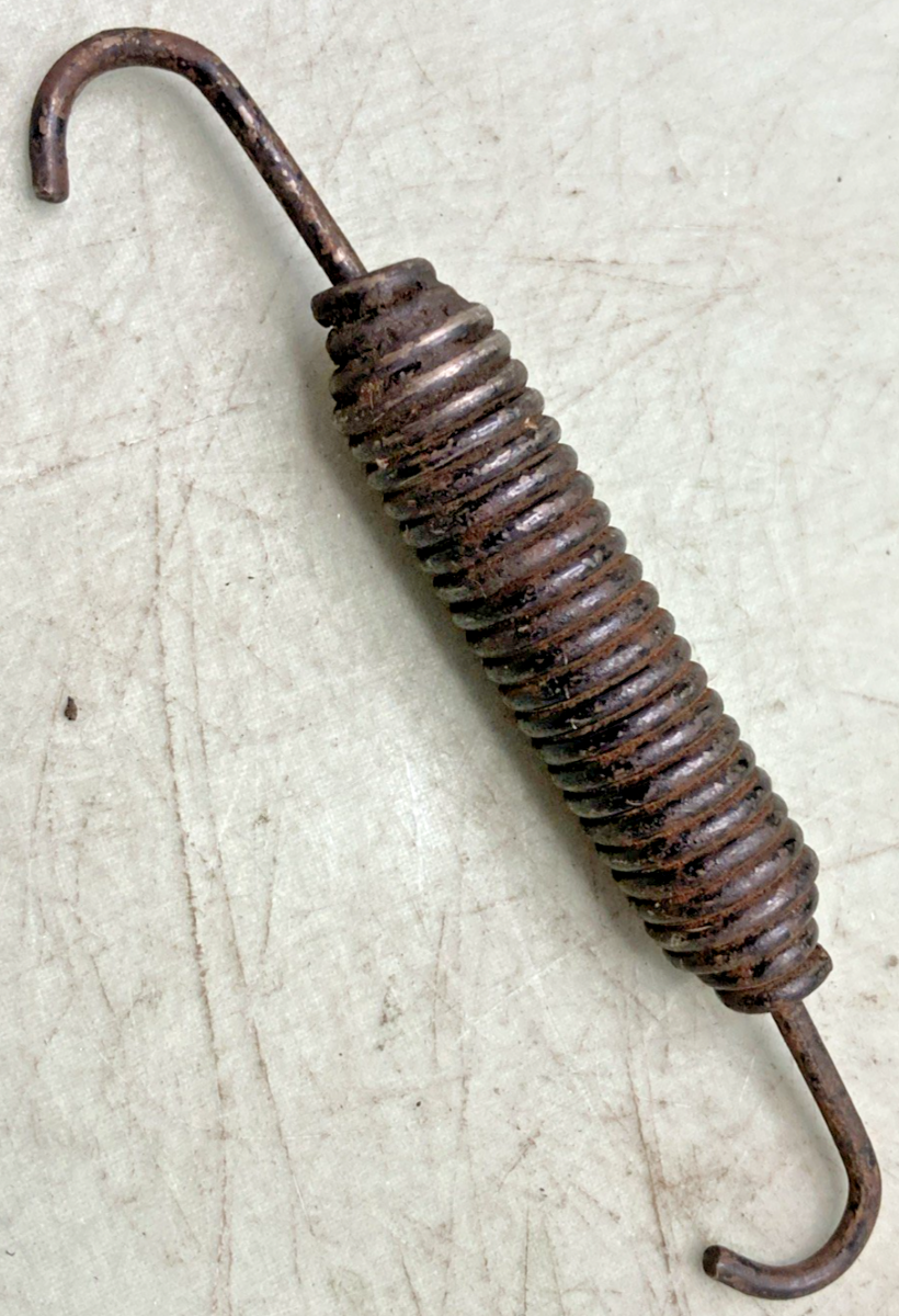 NEW REPLACES HARLEY DAVIDSON 44484-35 BRAKE SPRING