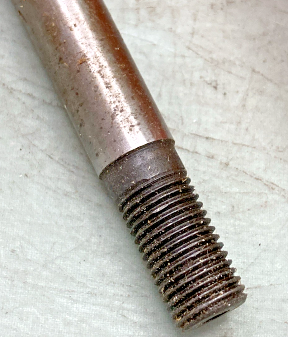 GENUINE HARLEY DAVIDSON 43874-51 FRONT AXLE