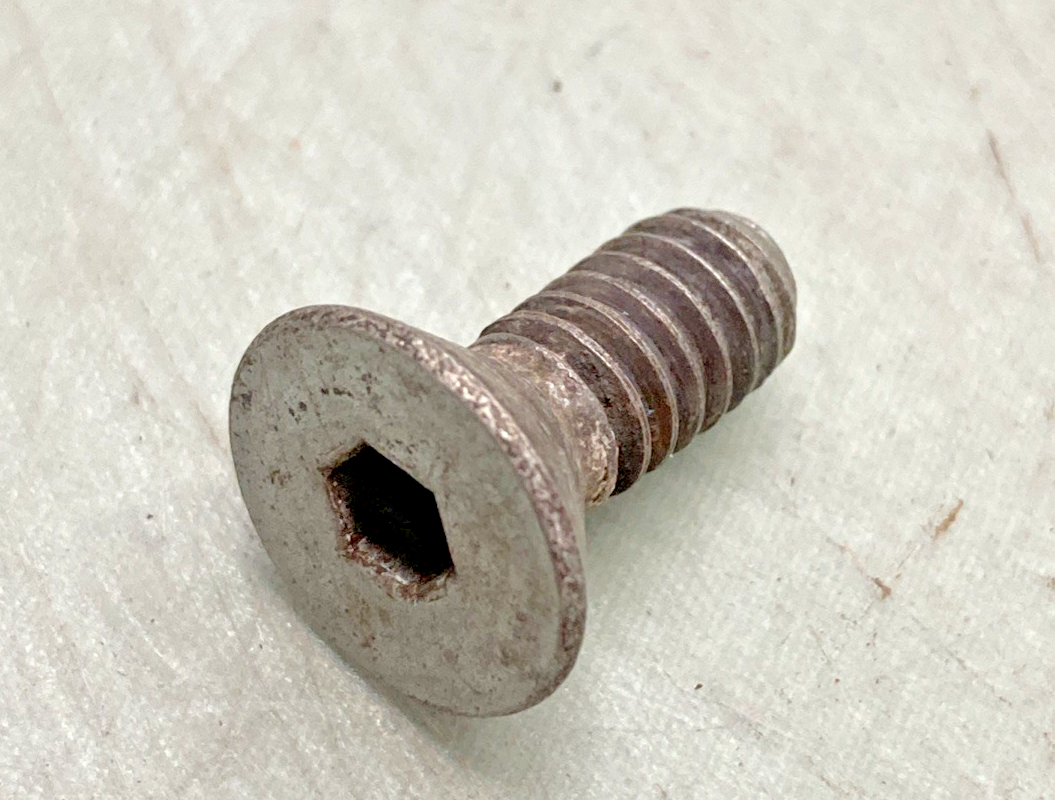 QTY 2 REPLACES HARLEY DAVIDSON 41191-74 SCREW