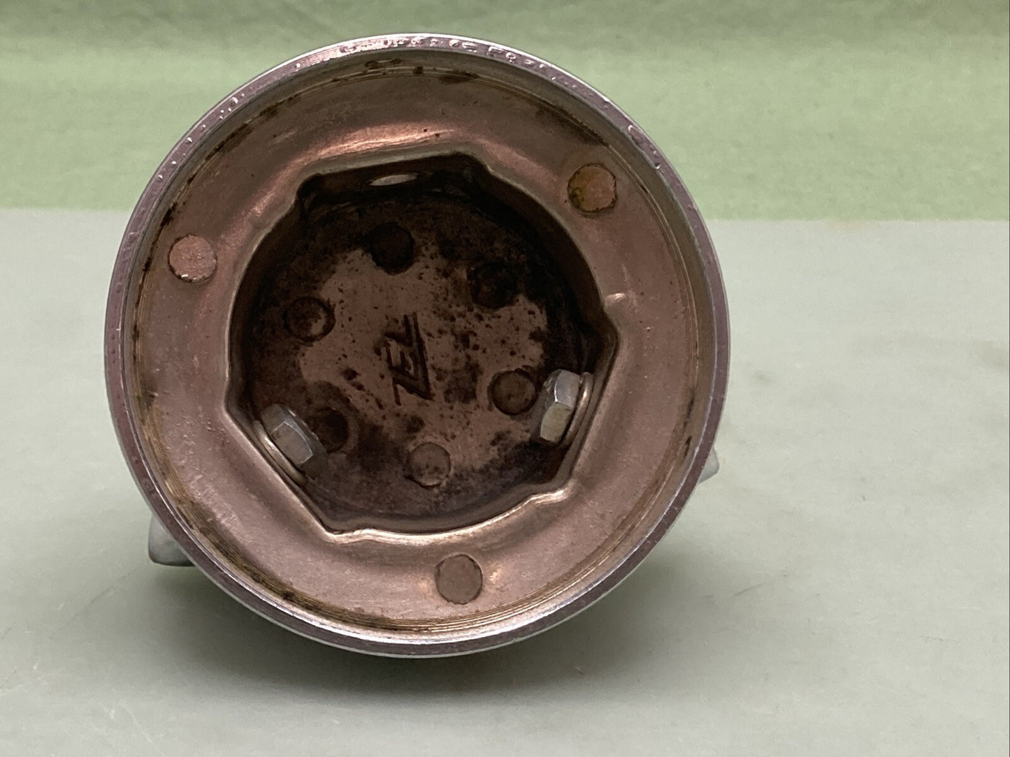 GENUINE SUPERIOR 2800 GAS CAP COVER