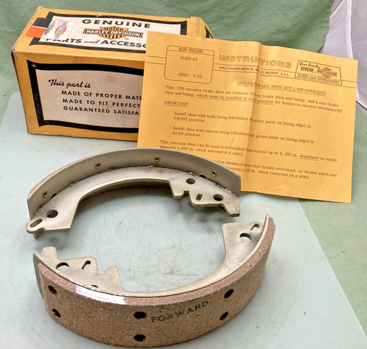 NEW GENUINE HARLEY DAVIDSON 41805-63 BRAKE SHOE SET