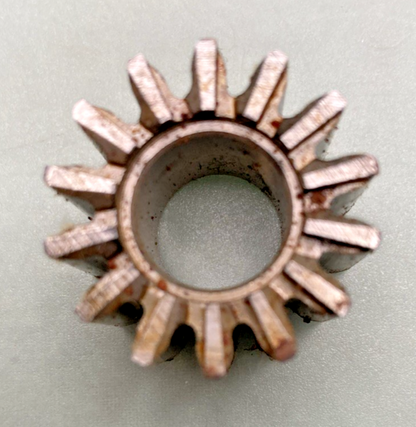 NEW GENUINE HARLEY DAVIDSON 31074-58 DRIVE GEAR, GENERATOR